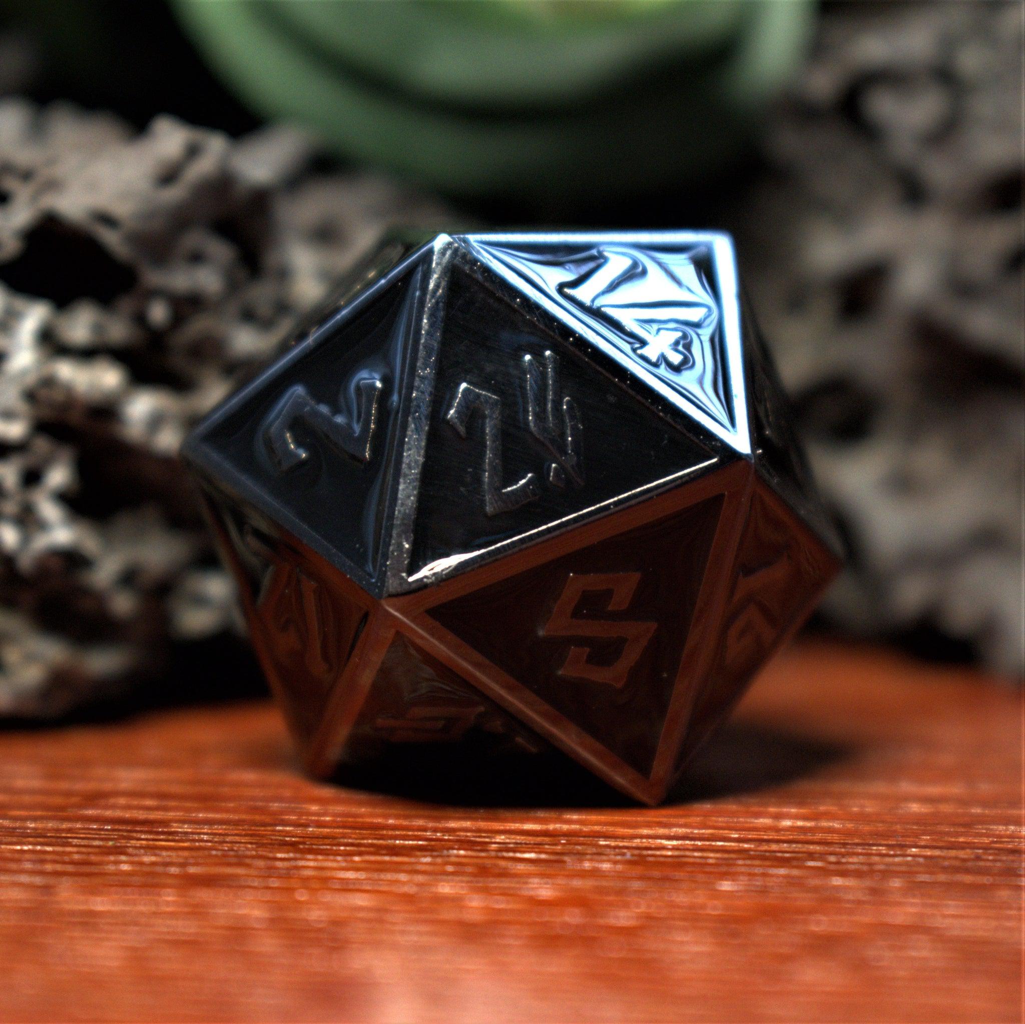 Blackout Metal 35mm D20 - Misty Mountain Gaming - 1