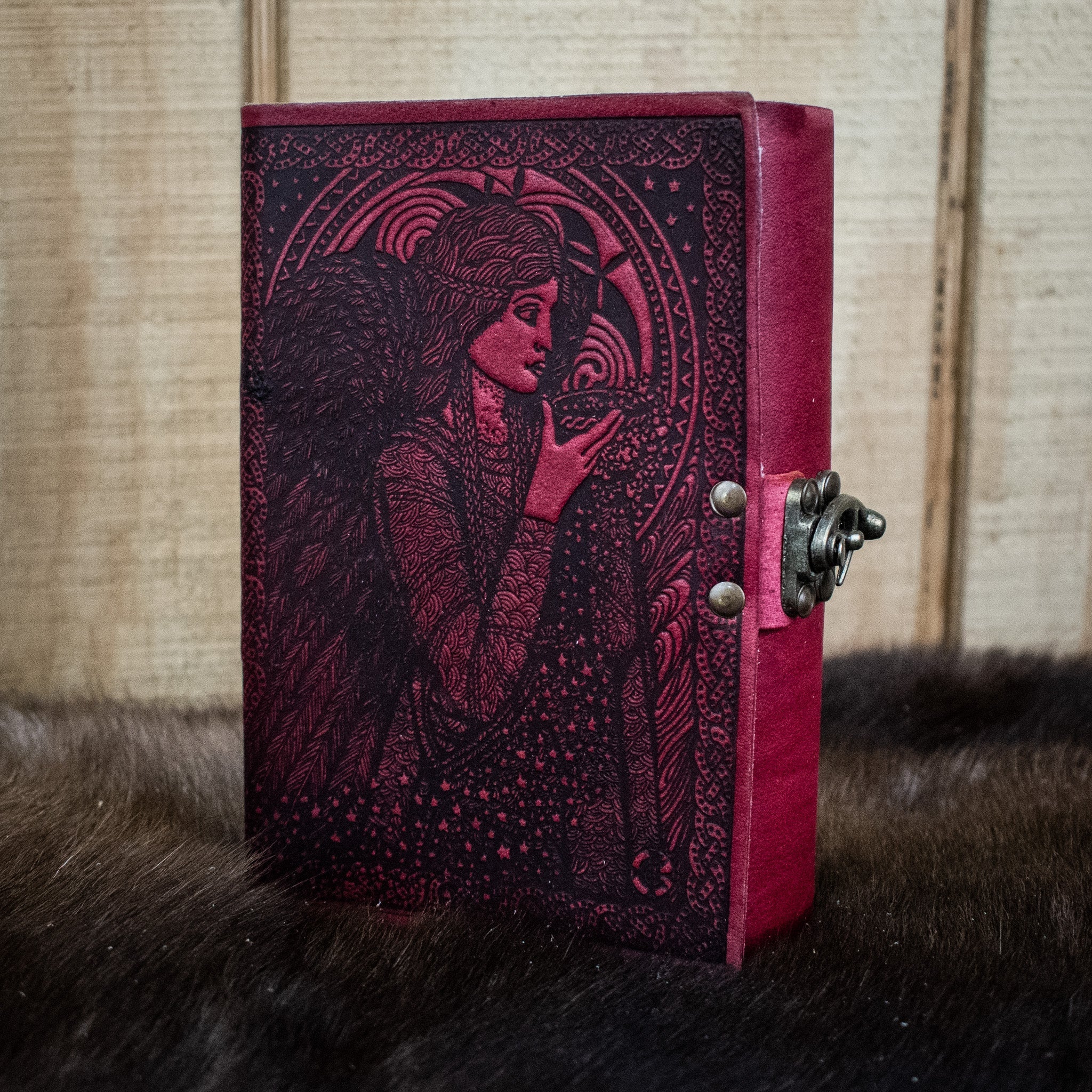 "Celtic Angel" Leather Journal - Misty Mountain Gaming - 7