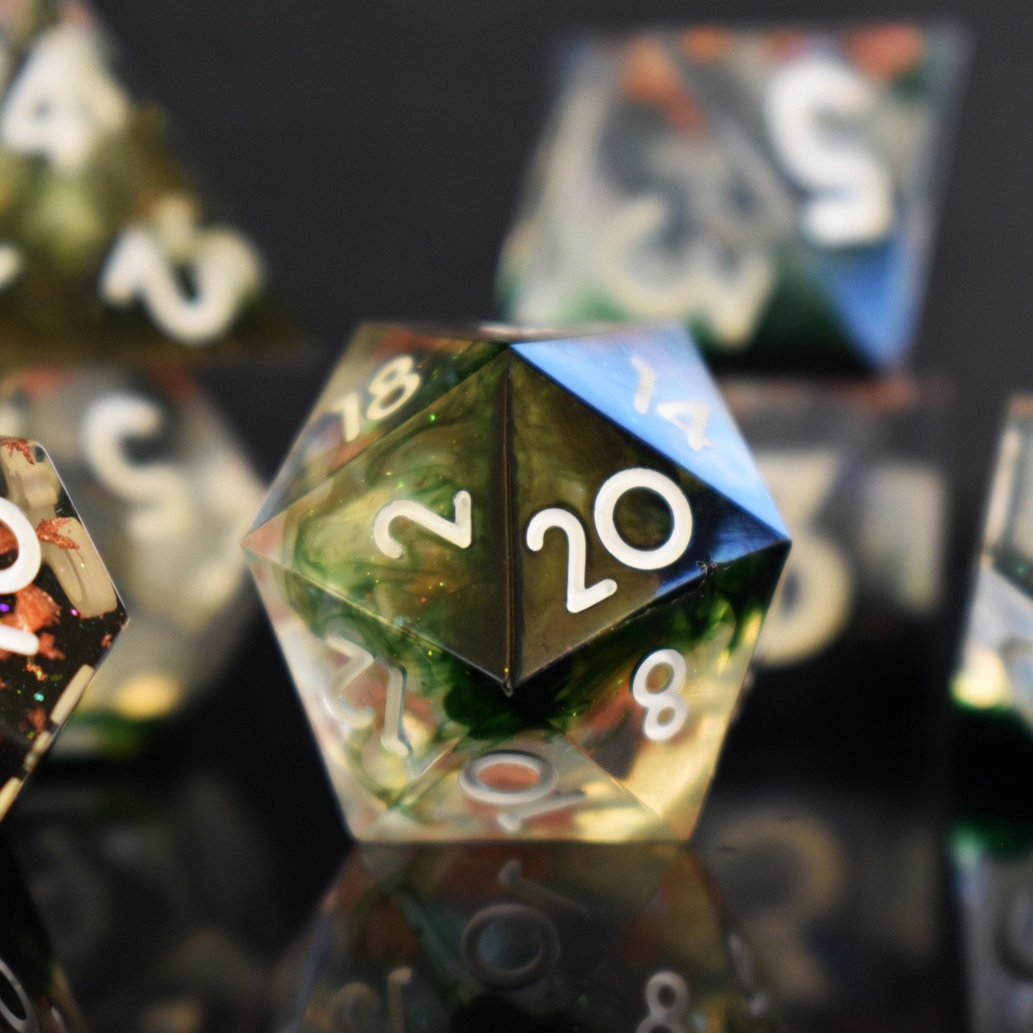 Earthbind Sharp - Edged Resin Dice Set - Misty Mountain Gaming - 7