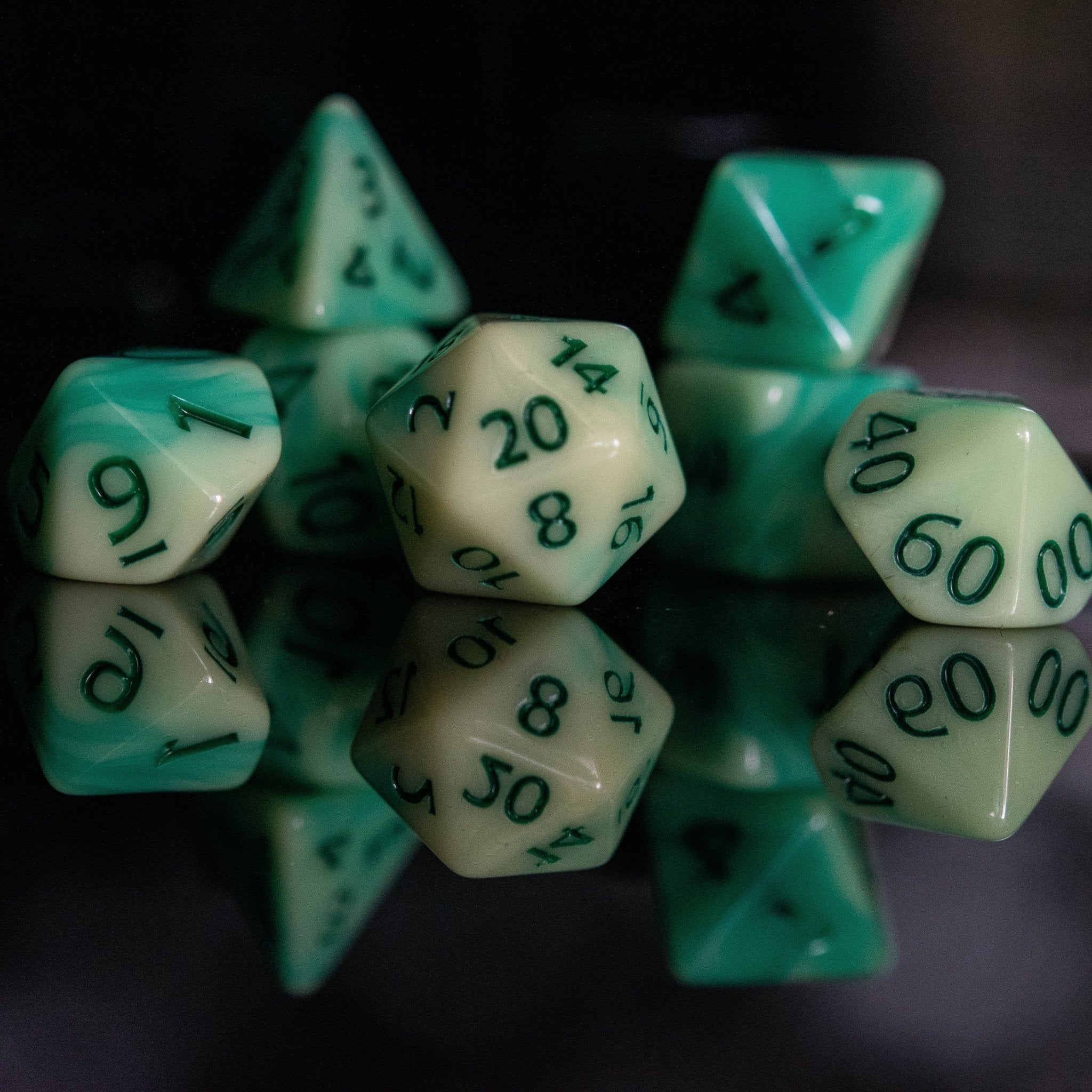 Ectoplasm Acrylic Dice Set - Misty Mountain Gaming - 1