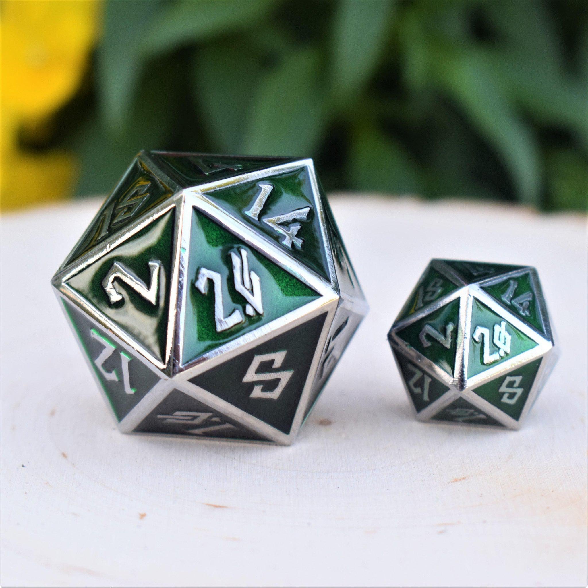 Emerald & Silver Metal 35mm D20 - Misty Mountain Gaming - 1