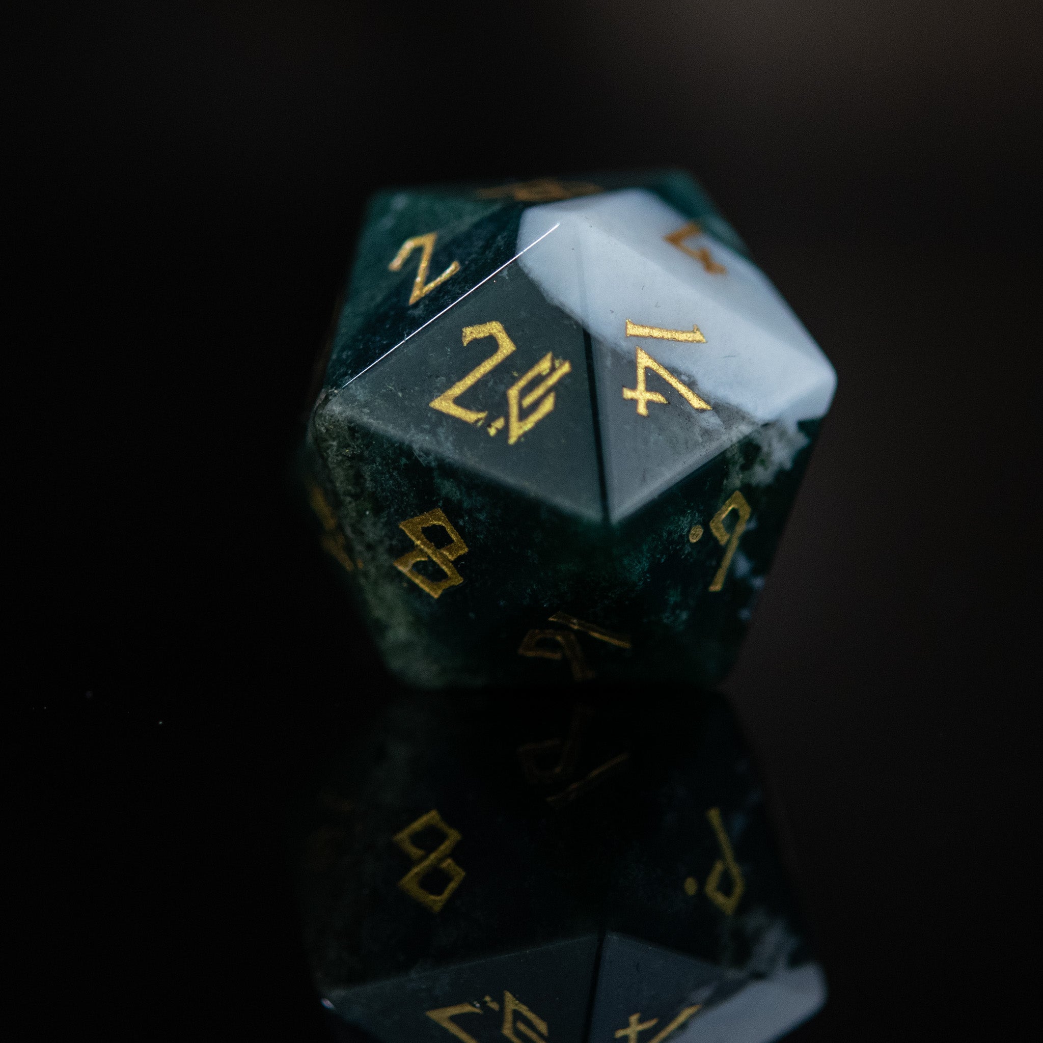 Indian Agate Stone Dice Set - Misty Mountain Gaming - 2