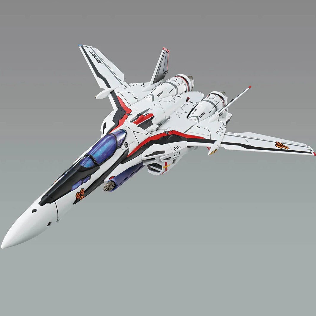 Macross Frontier VF-25F Messiah Valkyrie Alto Custom High Grade 1/100 Model Kit - Bandai - 6