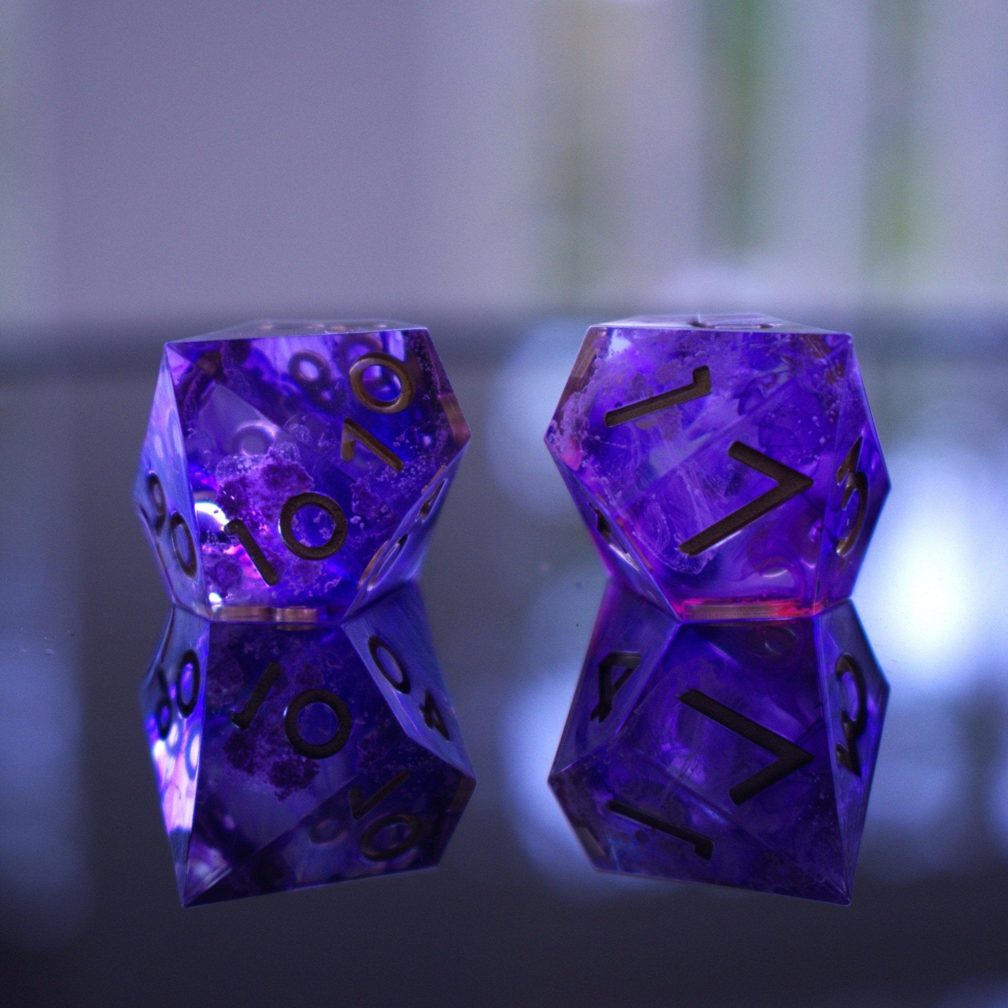 Mage Hand Sharp - Edged Resin Dice Set - Misty Mountain Gaming - 4