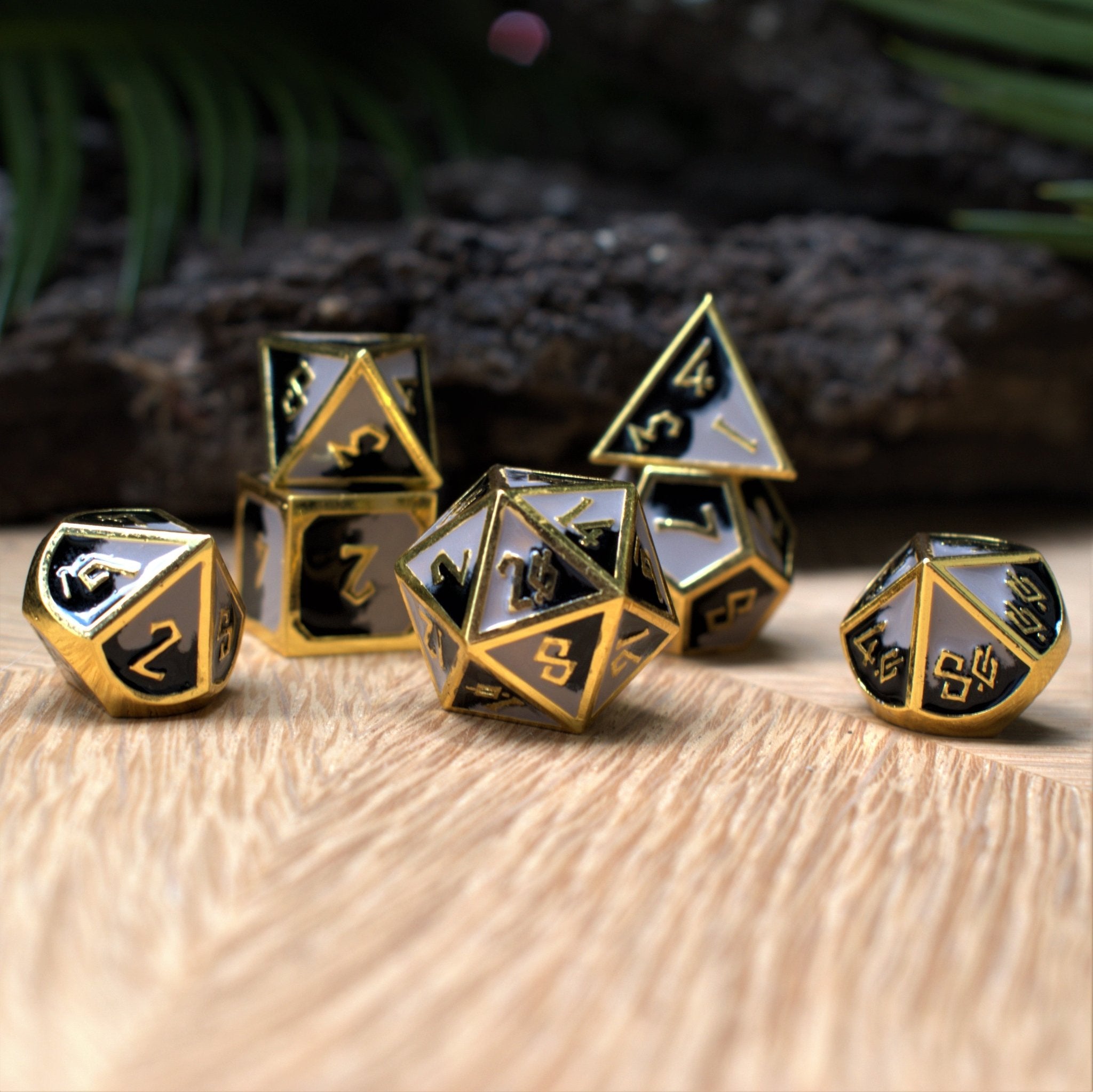 Portrait Metal Dice Set - Misty Mountain Gaming - 1