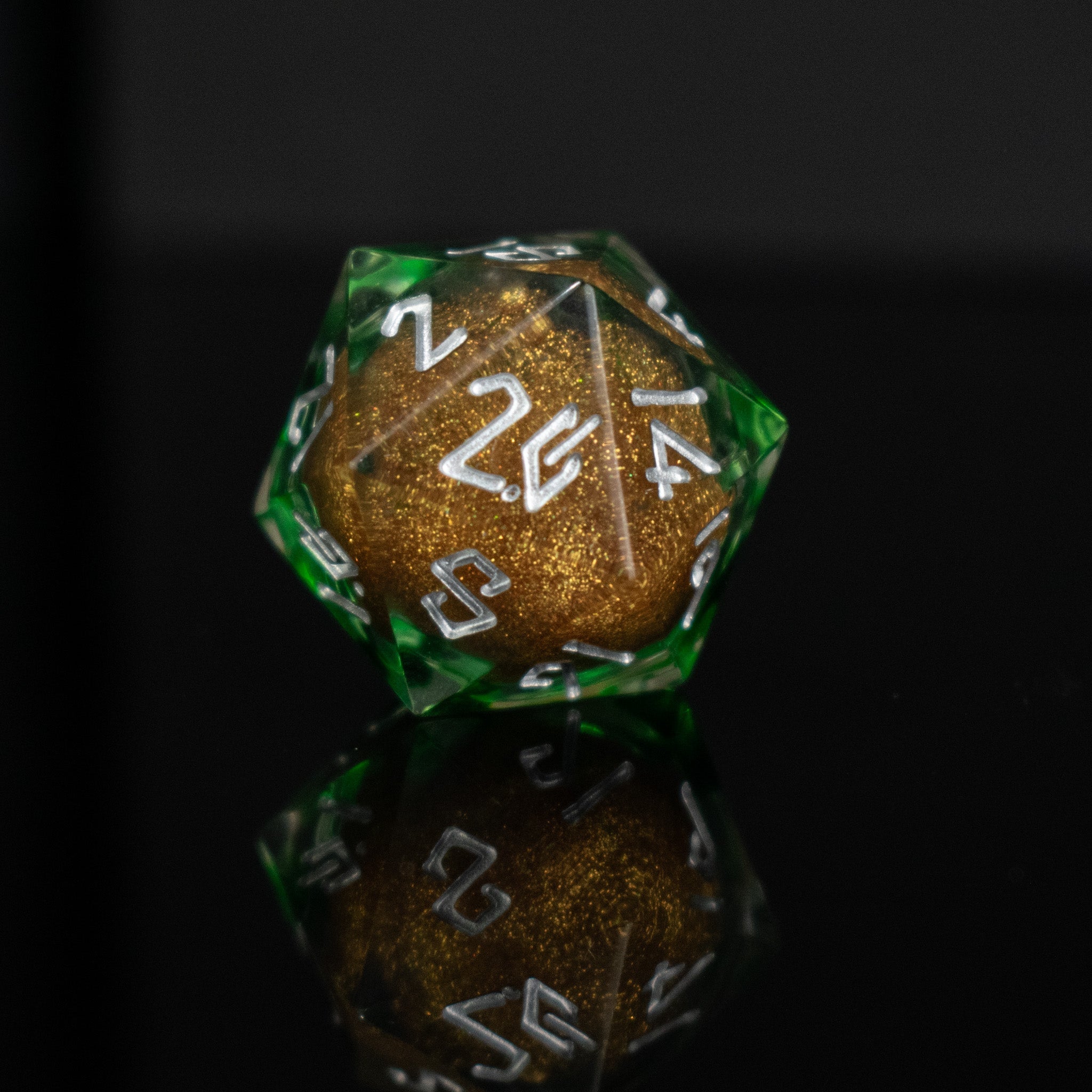 Pot O' Gold Liquid Core Dice Set - Misty Mountain Gaming - 4