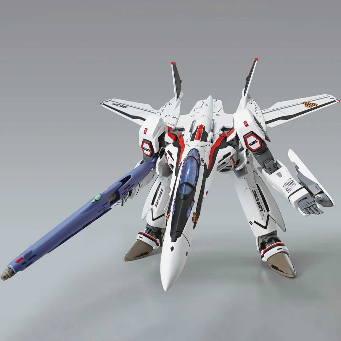 Macross Frontier VF-25F Messiah Valkyrie Alto Custom High Grade 1/100 Model Kit