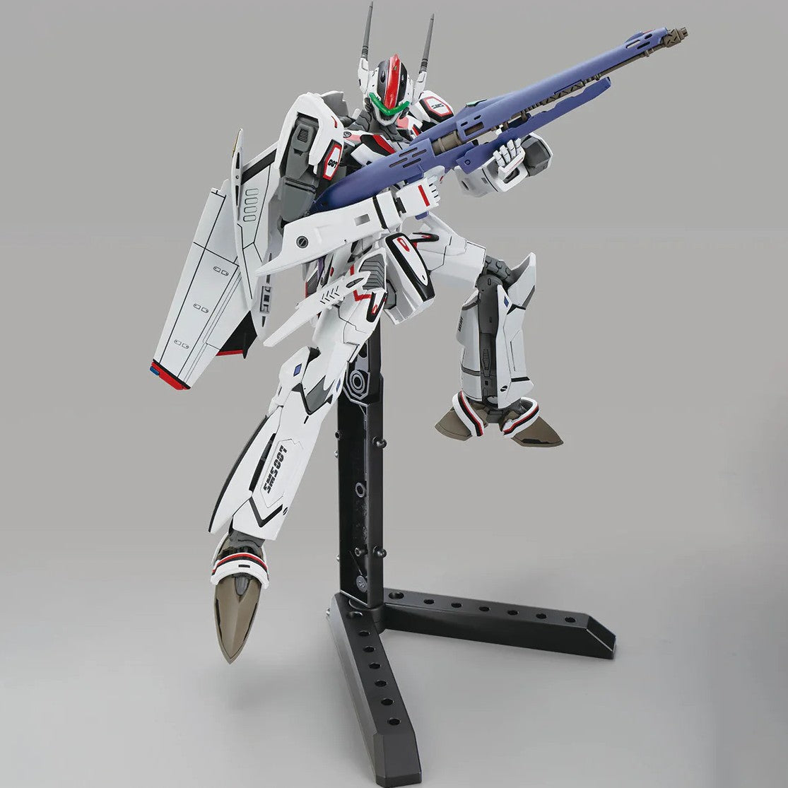 Macross Frontier VF-25F Messiah Valkyrie Alto Custom High Grade 1/100 Model Kit