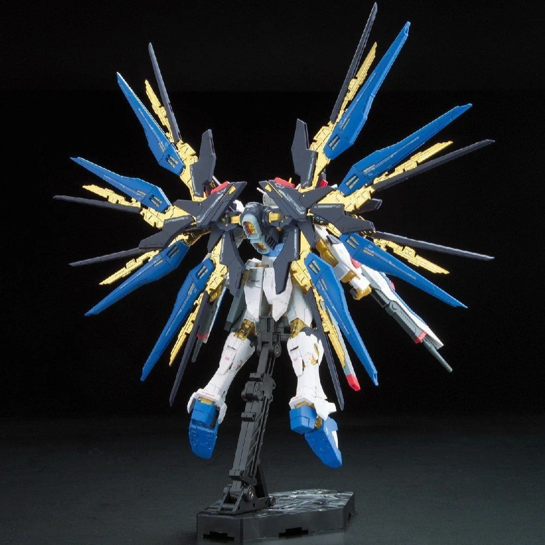Gundam #14 ZGMF-X20A Strike Freedom Gundam Real Grade 1/144 Model Kit