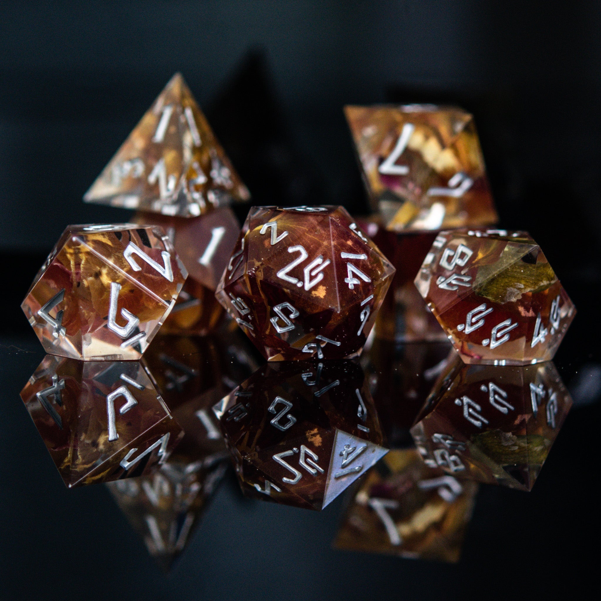 Wilted Rose Sharp - Edged Resin Dice Set - Misty Mountain Gaming - 1