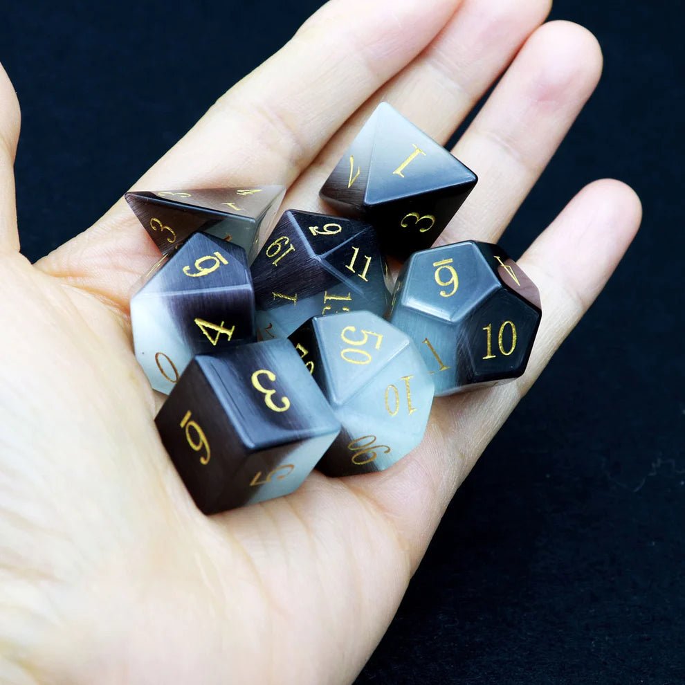 Gemstone: Black White Cat Eye Gold Numbers Dice Set - Haxtec - 4